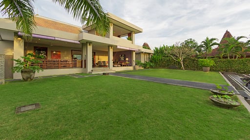 The Uma Villa Garden