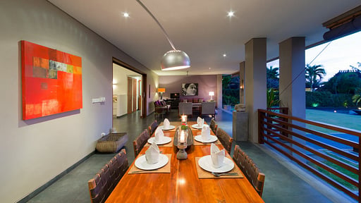 The Uma Villa Dining area