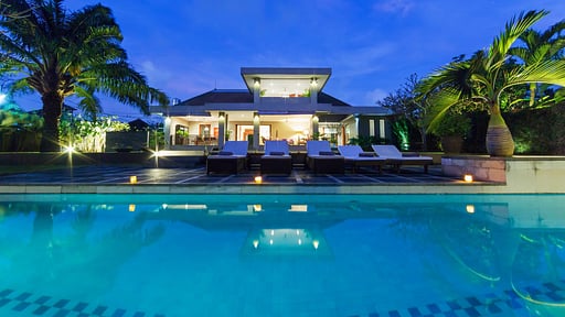 The Uma Villa Swimming pool