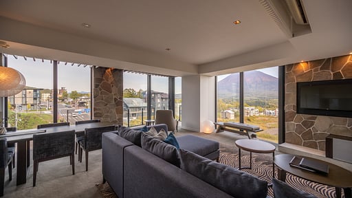 The Vale Niseko 2 Bedroom Mt. Yotei View Living room