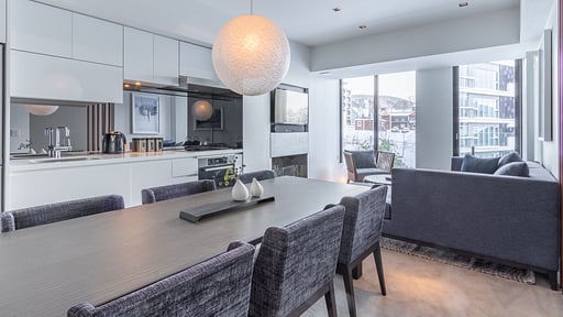 The Vale Niseko 2 Bedroom Resort Deluxe Dining area