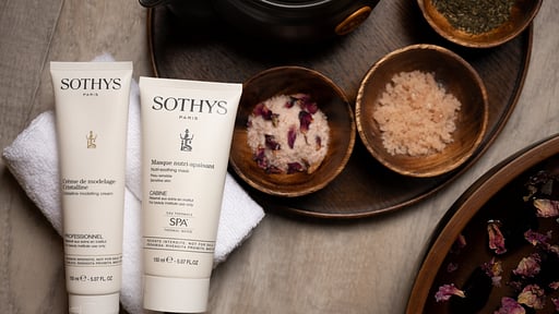 The Vale Niseko 2 Bedroom Resort Deluxe Spa