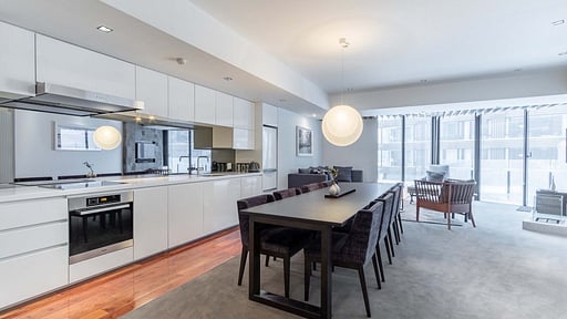 The Vale Niseko 2 Bedroom Ski View Deluxe Dining area