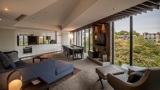 The Vale Niseko 3 Bedroom Mt. Yotei View Living room