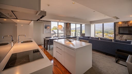 The Vale Niseko 3 Bedroom Mt. Yotei View Kitchen