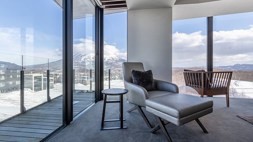 The Vale Niseko 3 Bedroom Mt. Yotei View Living room