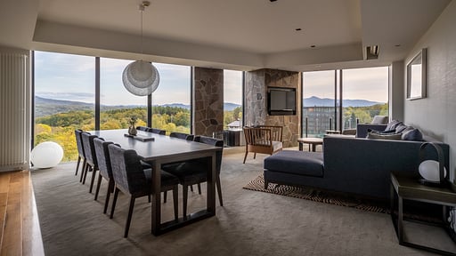 The Vale Niseko 3 Bedroom Mt. Yotei View Dining area