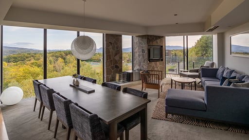 The Vale Niseko 3 Bedroom Mt. Yotei View Dining area