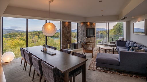 The Vale Niseko 3 Bedroom Mt. Yotei View Dining area