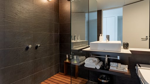 The Vale Niseko 3 Bedroom Mt. Yotei View Bedroom 3