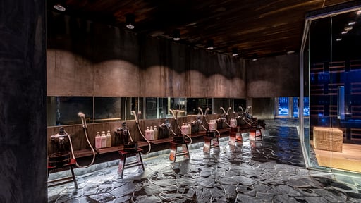 The Vale Niseko 3 Bedroom Resort Deluxe Onsen