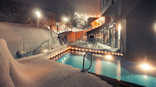 The Vale Niseko Superior Studio Onsen