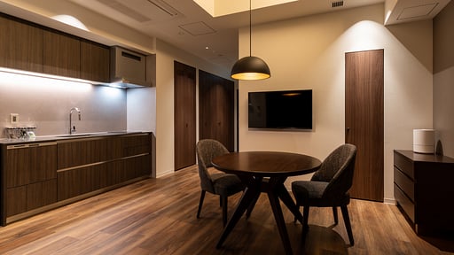 The Vale Rusutsu 1 Bedroom Premium Suite Dining area