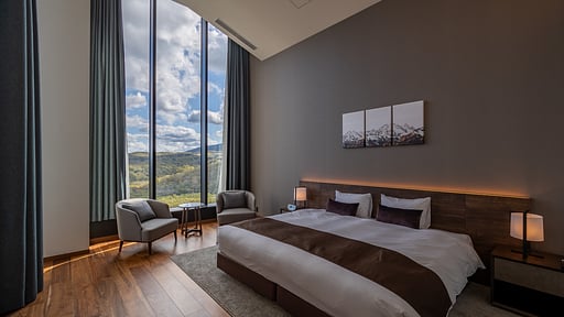 The Vale Rusutsu Four Bedroom Penthouse Residence Bedroom 1