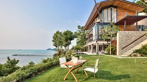 The View Villa Сад