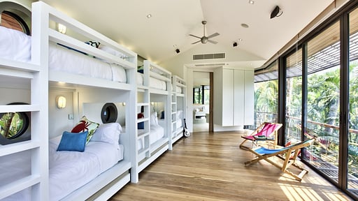 The View Villa Спальня 6