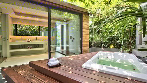 The View Villa Спальня 1