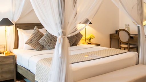 The Villa by Contemporary Ceylon Slaapkamer 7