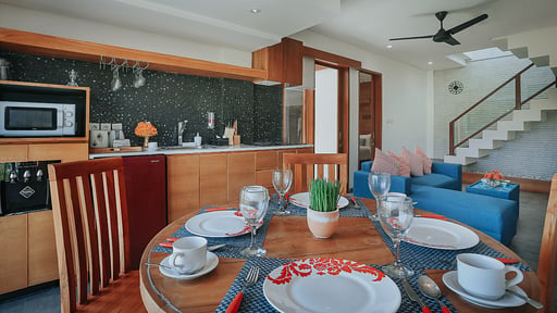 The Wina Villa Seminyak Dining area