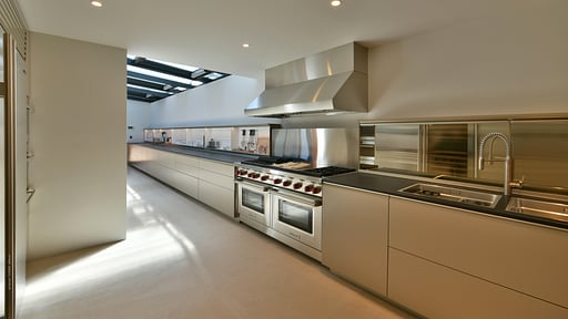 Villa Thelma Kitchen