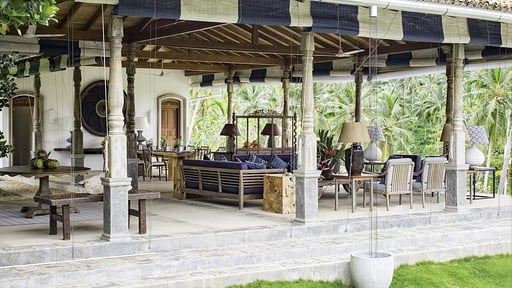 Three Sisters Plantation Dining area