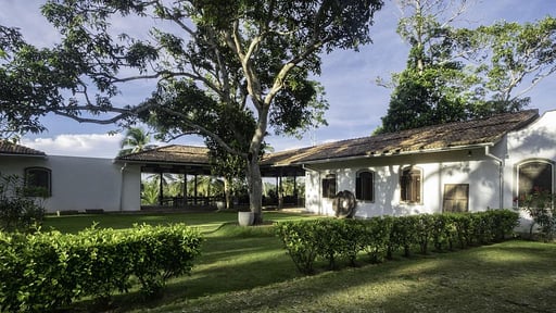 Three Sisters Plantation Dining area