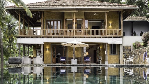 Three Sisters Plantation Swimming pool 1