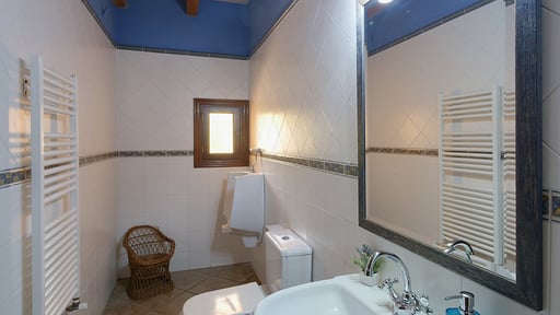 Tort House Bedroom 1