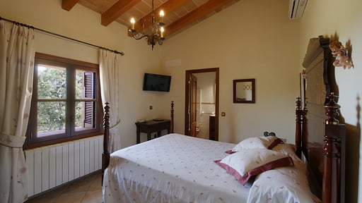 Tort House Bedroom 4