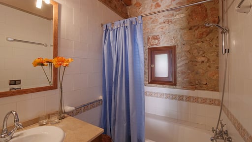 Tort House Bedroom 5