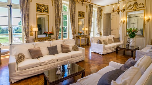 Tourreau Castel Living room 2