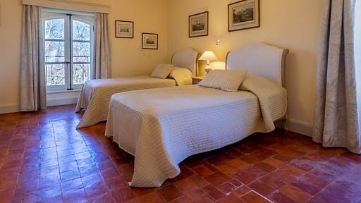 Tourreau Castel Bedroom 7