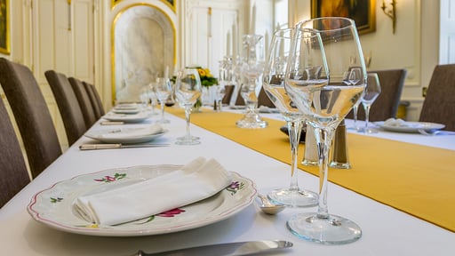 Tourreau Castel Dining area