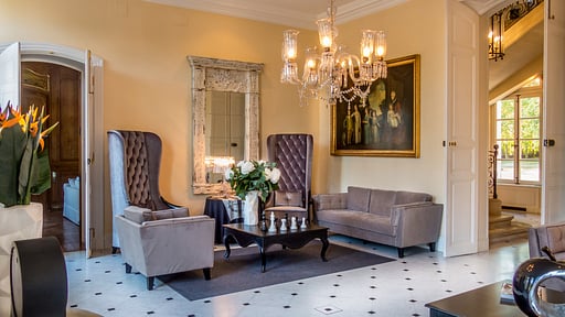 Tourreau Castel Living room 1