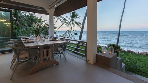 Tradewinds Beach House Essecke