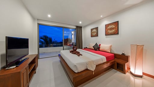 Tranquil Residence 3 Bedroom 1