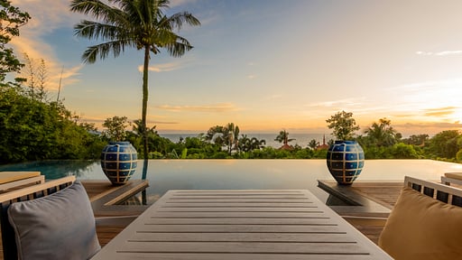 Trisara Signature Villa 24 Dining area