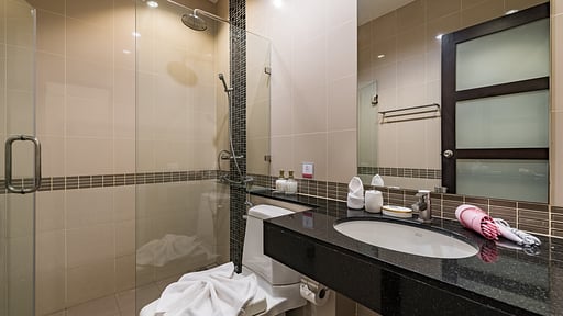 Trixie Town House Unit 2 Bedroom 1