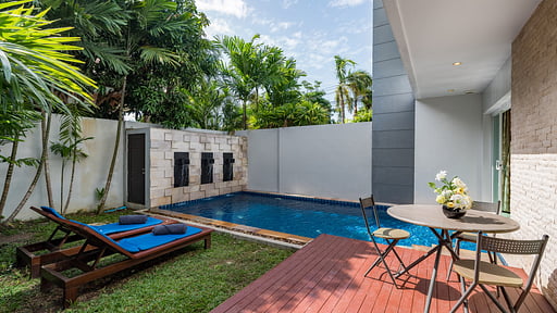 Trixie Town House Unit 2 Swimming pool