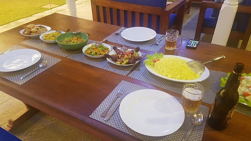 Tropical Beach House Dining area