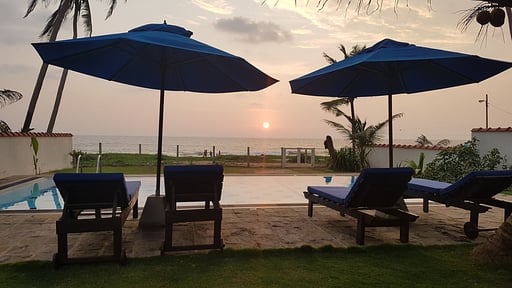 Tropical Beach House Swimming pool