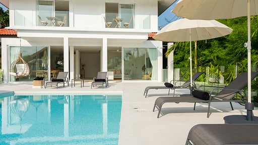 Tropical Garden 49 Swimming pool