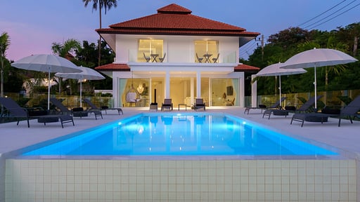 Tropical Garden 49 Swimming pool