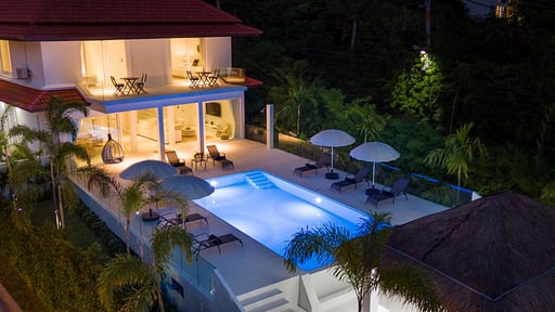 Tropical Garden 49 Swimming pool