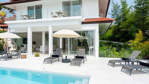 Tropical Garden 50 Swimming pool