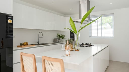 Tropical Garden 50 Kitchen