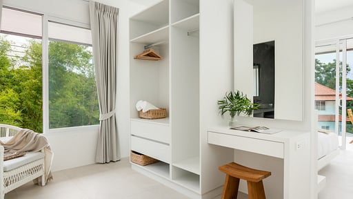 Tropical Garden 50 Bedroom 2