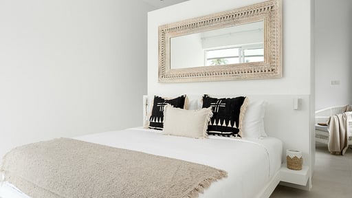 Tropical Garden 50 Bedroom 2