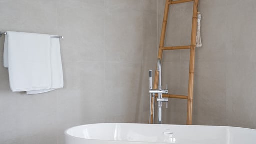 Tropical Garden 50 Bedroom 2