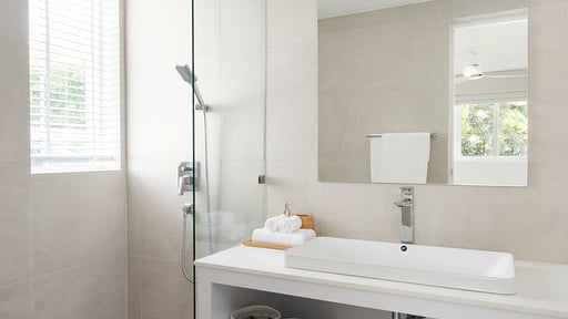 Tropical Garden 50 Bedroom 3